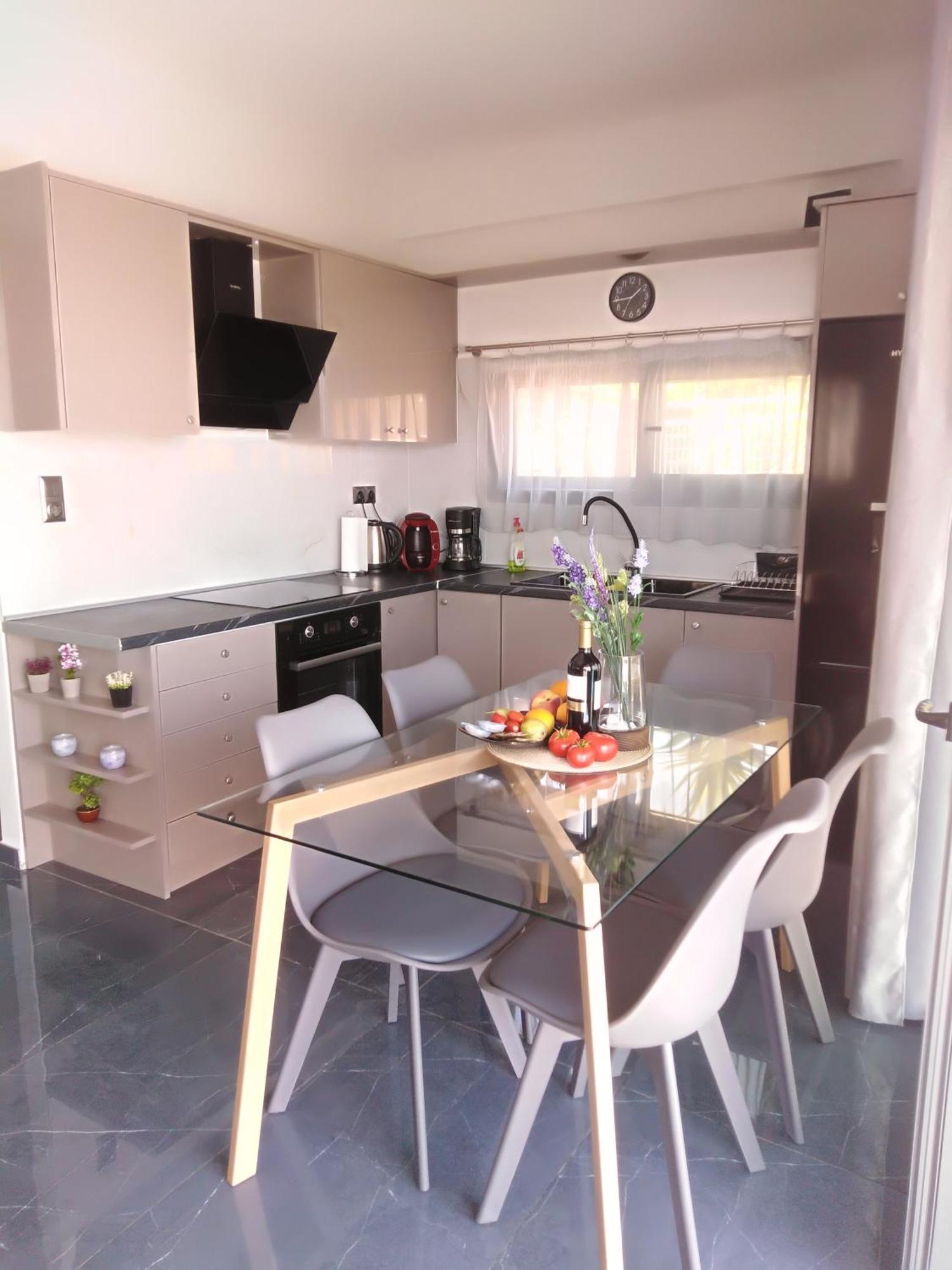 Ratzaklíon Villa George Sunrise מראה חיצוני תמונה